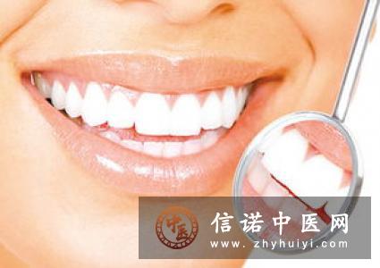 牙龈萎缩的表现有哪些？