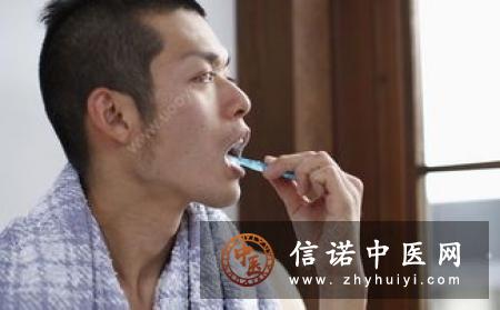 牙龈出血了是怎么回事