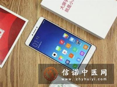 如何为老年人选购合适的手机
