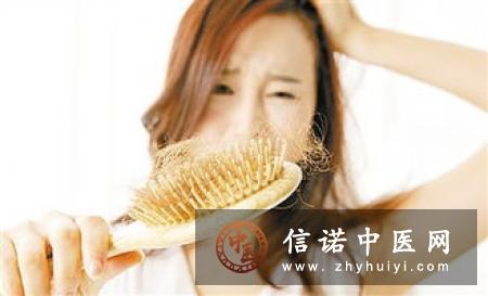 三叉神经痛的性别比例、好发年龄、病程与合并症